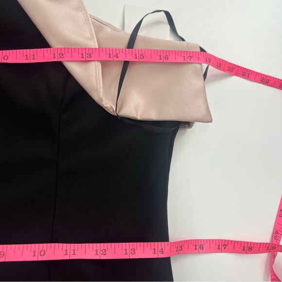 NWT Xscape One-Shoulder Contrast Ruffle Jersey Sheath Gown Sz 12 - Picture 6 of 7